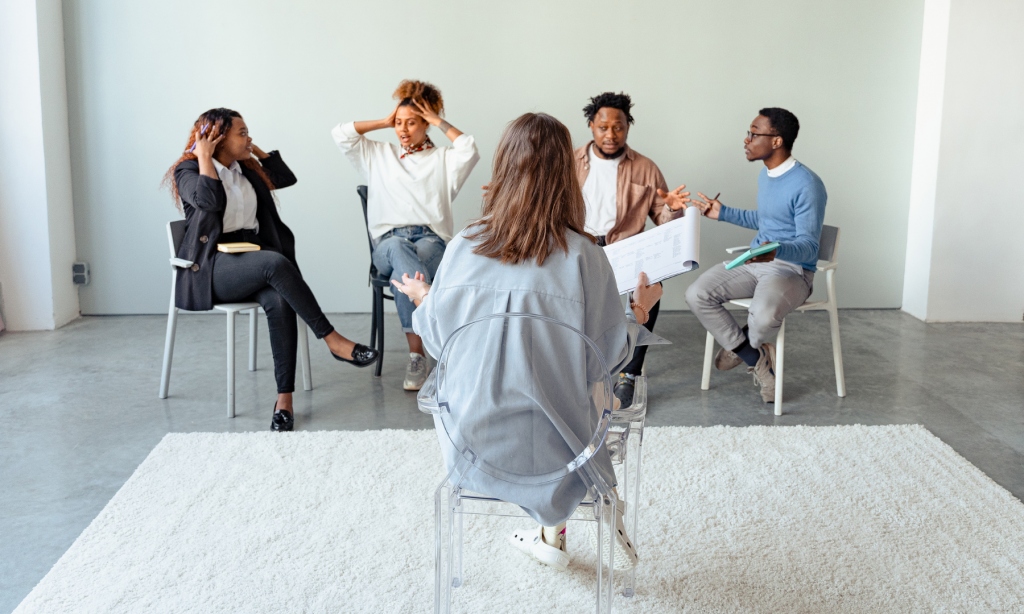 zwischenmenschliche Konflikte am Arbeitsplatz lösen