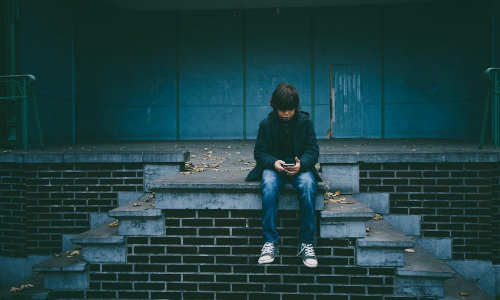 einsam und allein Einsamkeit was tun