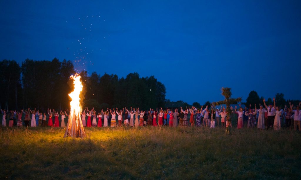 sacred moon Vollmond ritual